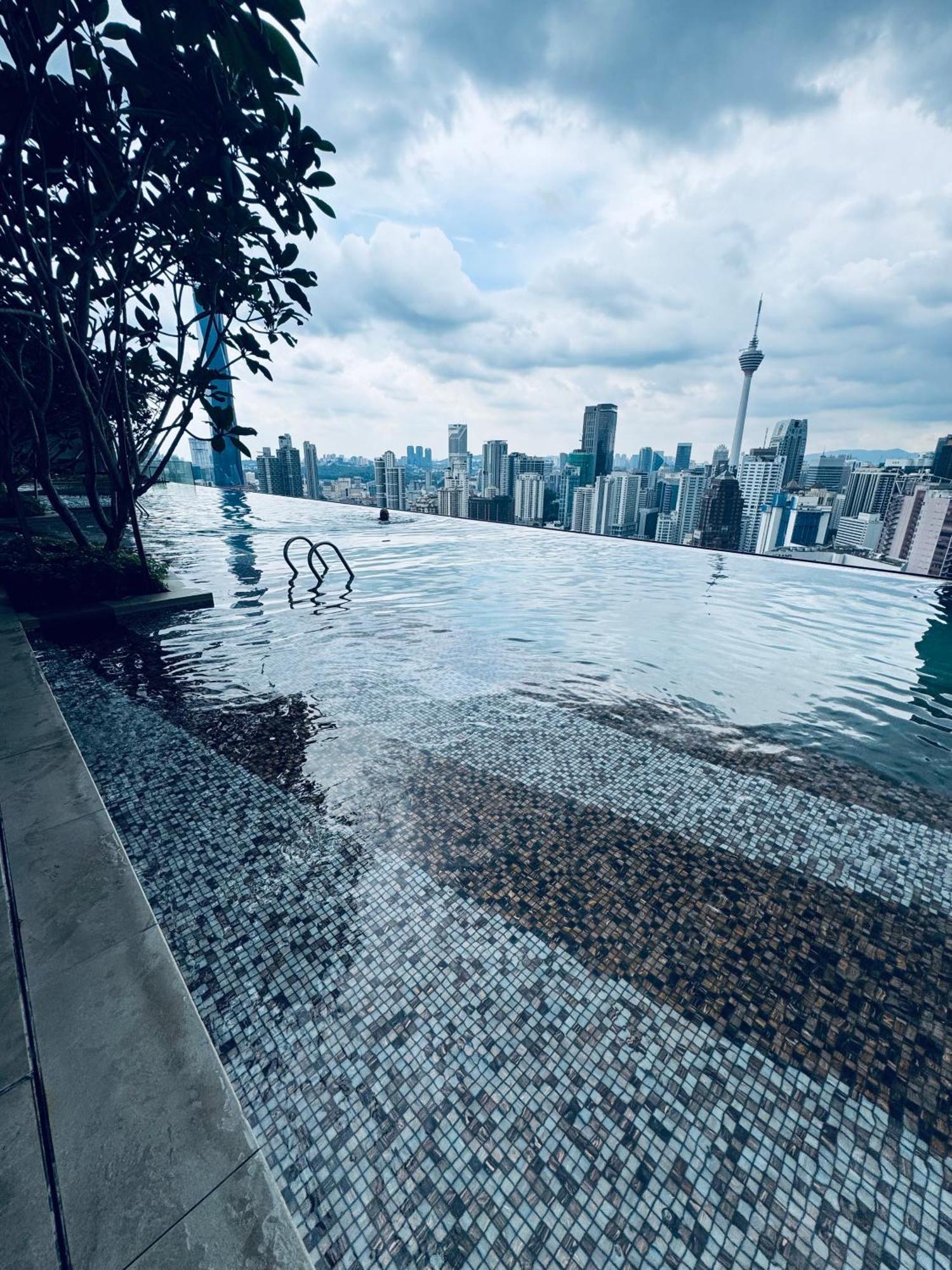 Luxury At Axon * Kuala Lumpur