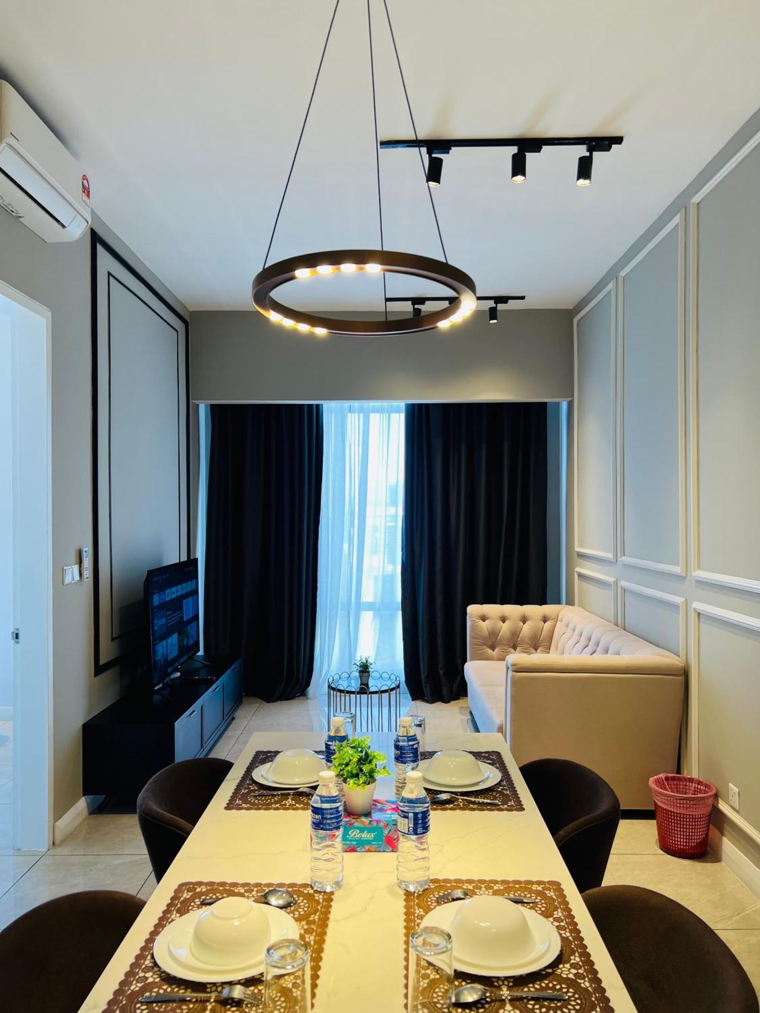 Luxury At Axon Homestay *